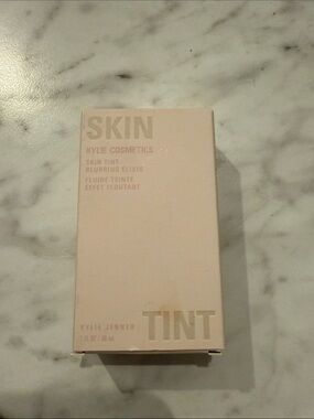 Kylie Cosmetics Skin Tint